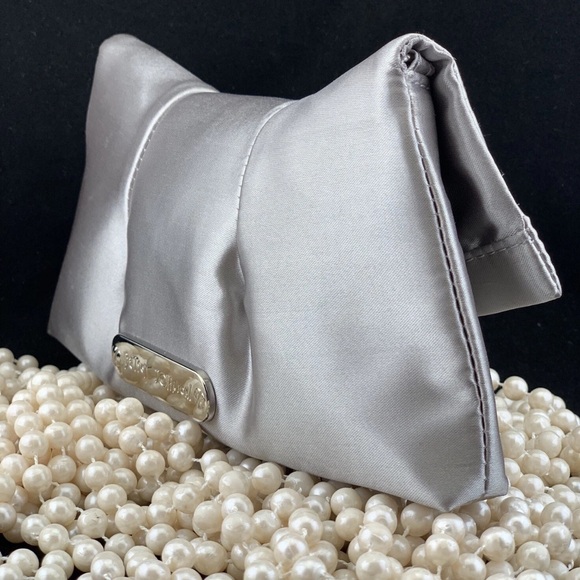 Betsey Johnson Silver Clutch with Rhinestone Bow Gray/Silver Satin with crystals - Picture 6 of 12
